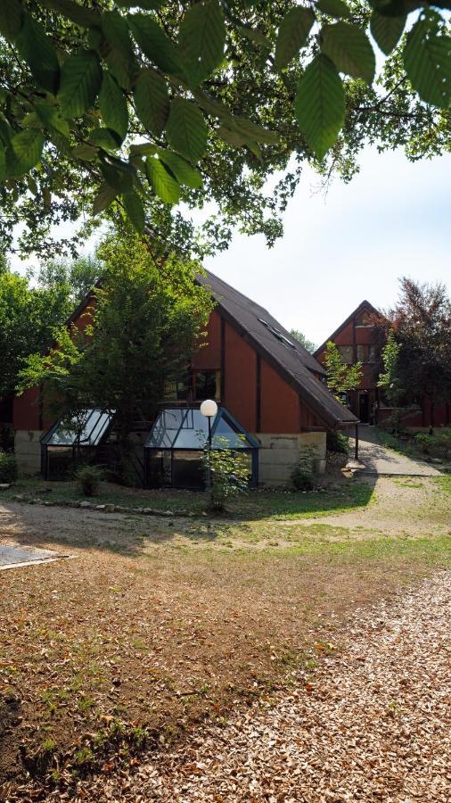 Delemont Youth Hostel Exterior foto